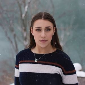 Meet your Posher, Jenna